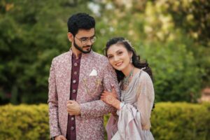 a men with his wife in photo session